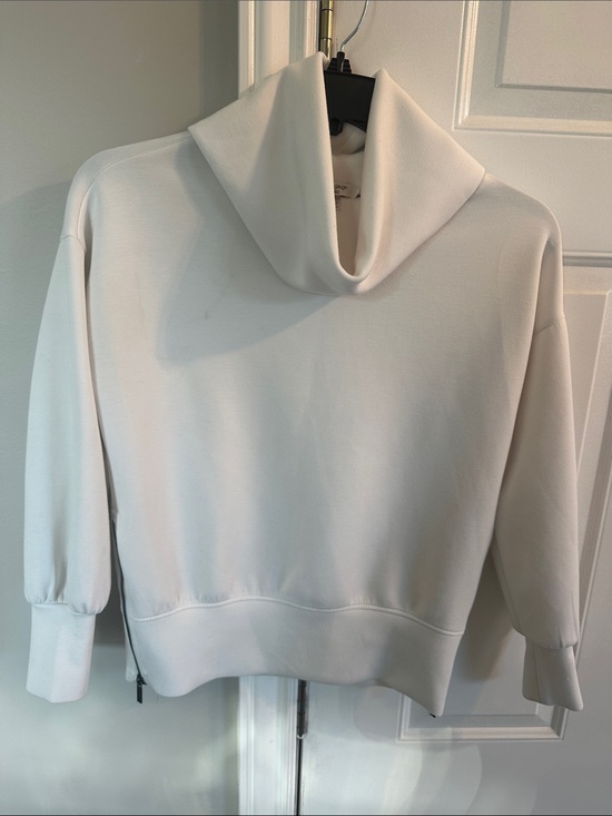 Cable & Gauge Sweaters - Cable & Gauge Off-White Funnel Neck Sweater